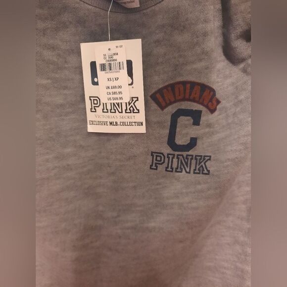MLB x Pink Three Strikes Cropped Cold Shoulder Gray Sweatshirt Top Cleveland  XS - Picture 2 of 3